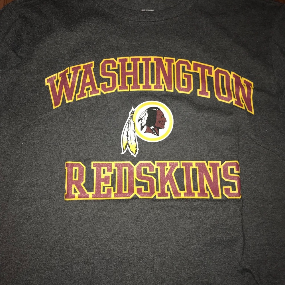 Washington Redskins T-shirt - Picture 2 of 2